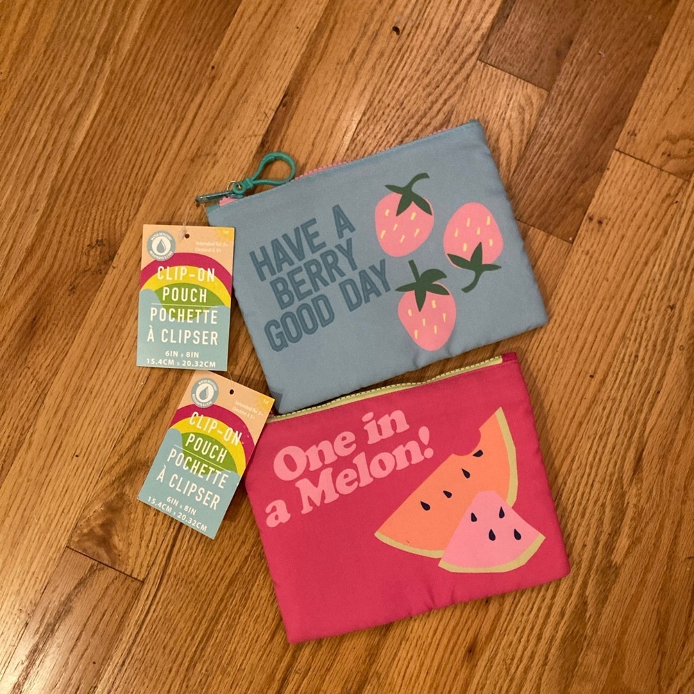 Pouch Clip-on - Pink or Blue - NWT